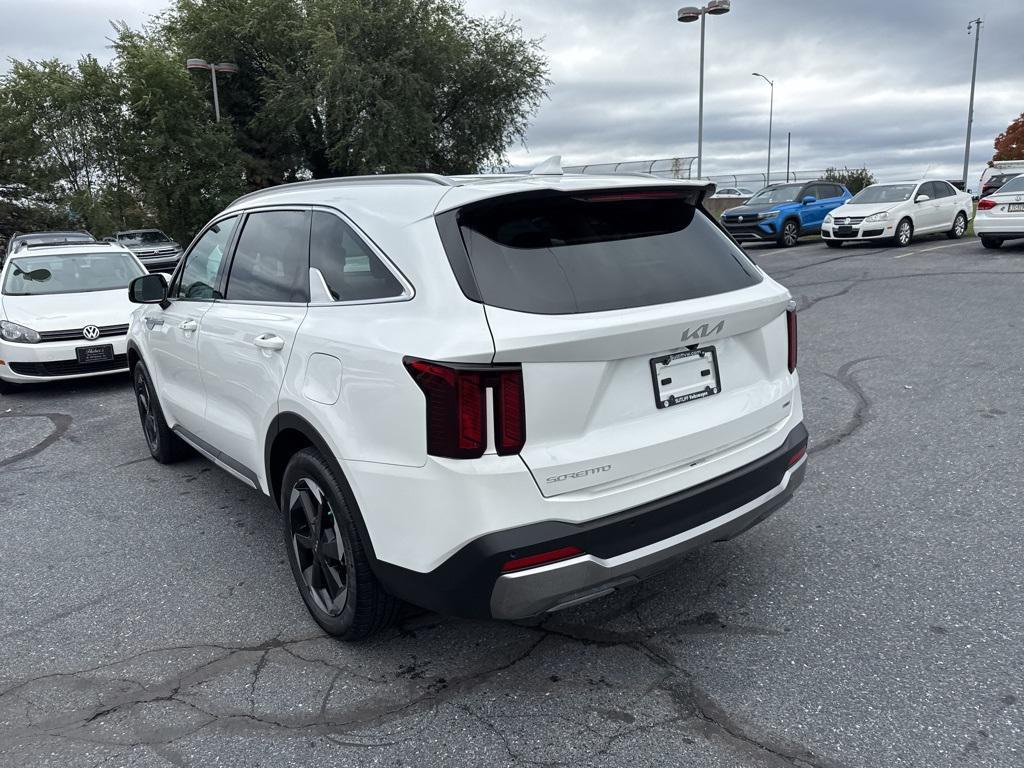 used 2025 Kia Sorento Hybrid car, priced at $36,795