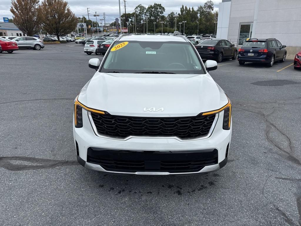 used 2025 Kia Sorento Hybrid car, priced at $36,795