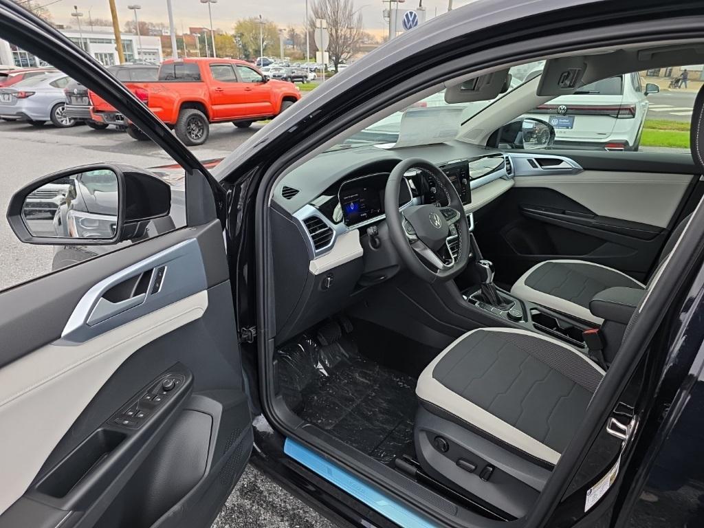 new 2026 Volkswagen Taos car, priced at $33,490