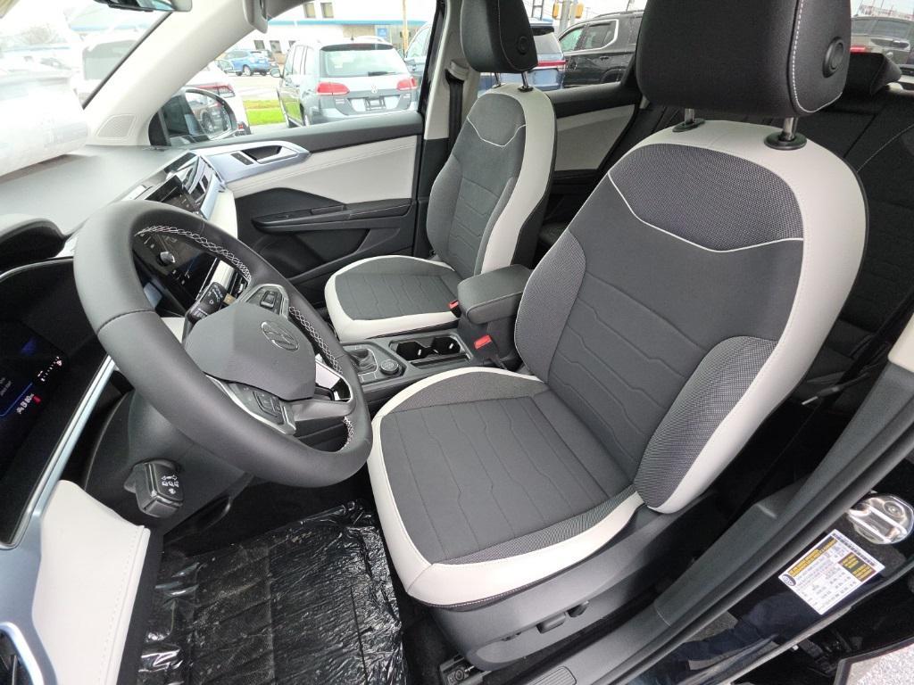 new 2026 Volkswagen Taos car, priced at $33,490