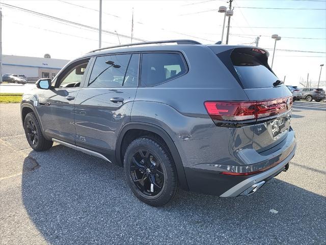 new 2025 Volkswagen Atlas car, priced at $45,548