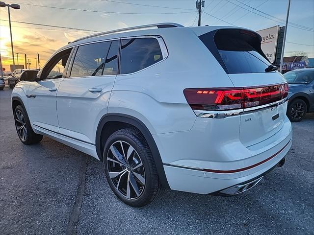 new 2025 Volkswagen Atlas car, priced at $52,282