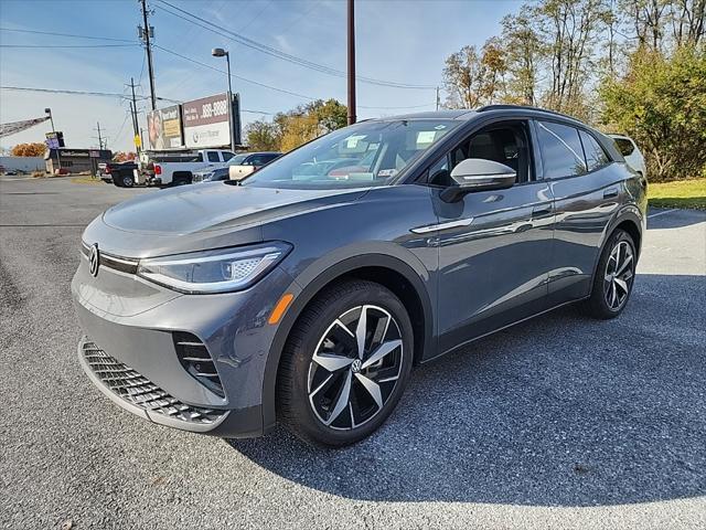 new 2023 Volkswagen ID.4 car, priced at $48,164