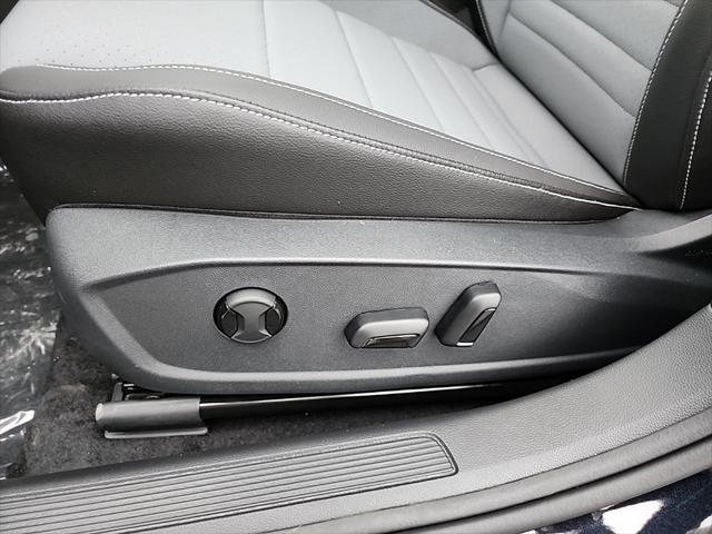 new 2025 Volkswagen Jetta car, priced at $25,967