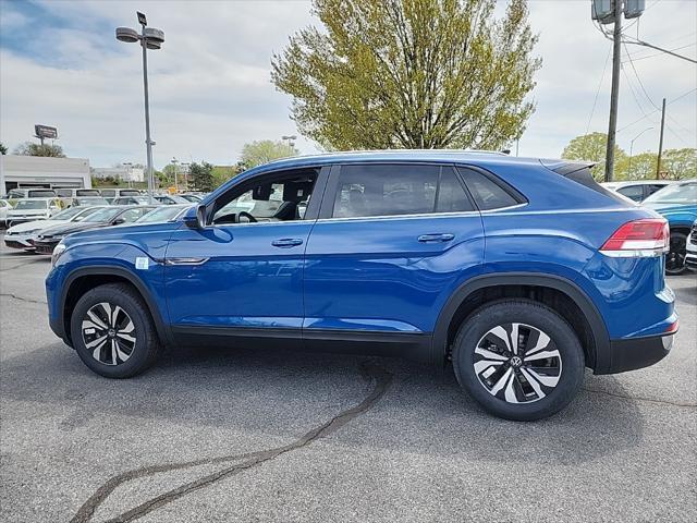 new 2025 Volkswagen Atlas Cross Sport car, priced at $39,923