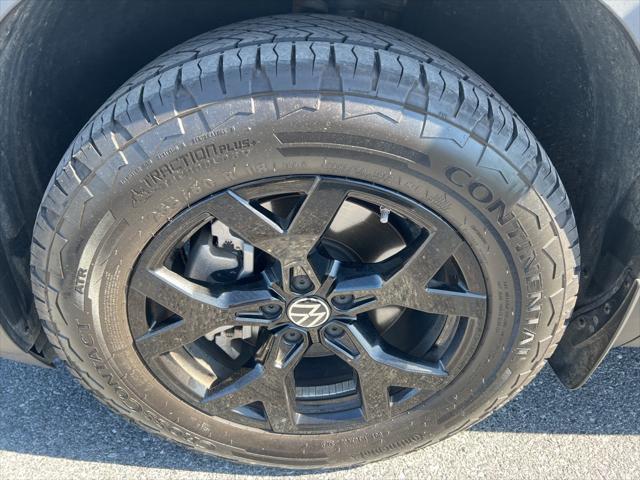 used 2024 Volkswagen Atlas car, priced at $42,143