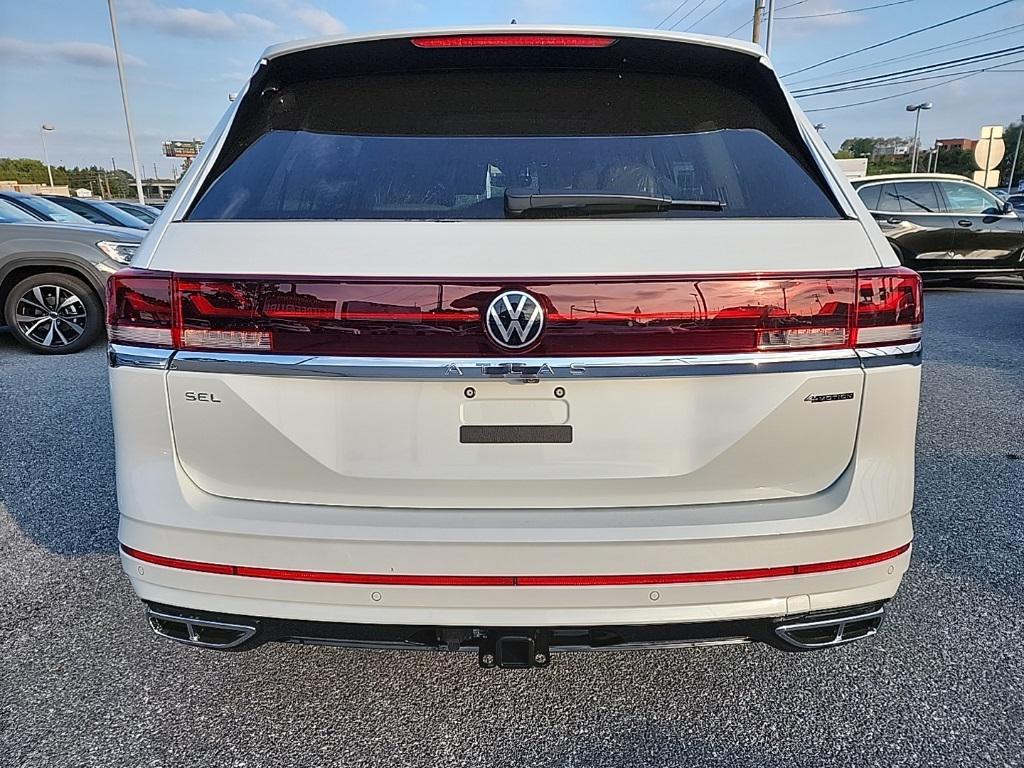new 2026 Volkswagen Atlas car, priced at $55,007