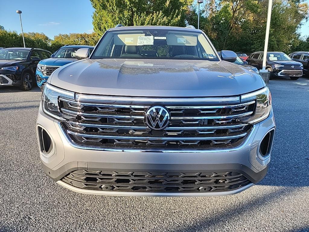 new 2026 Volkswagen Atlas car, priced at $49,225
