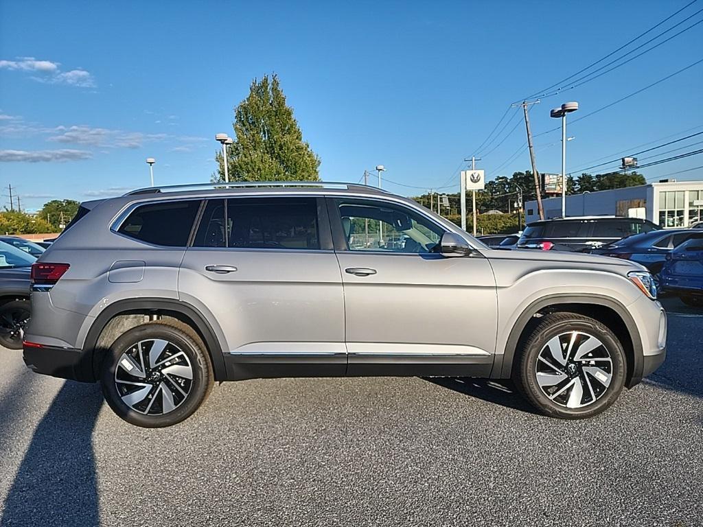 new 2026 Volkswagen Atlas car, priced at $49,225