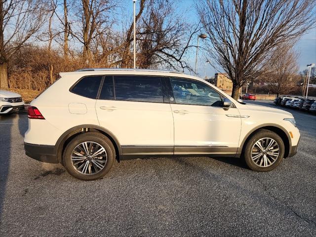 new 2024 Volkswagen Tiguan car, priced at $31,465