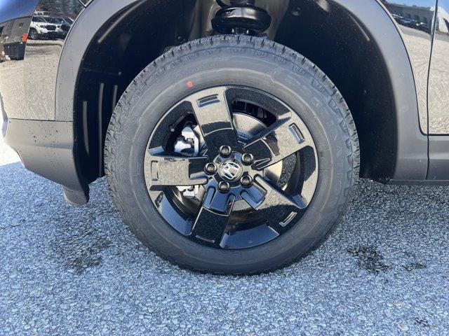 new 2025 Honda Ridgeline car, priced at $44,424