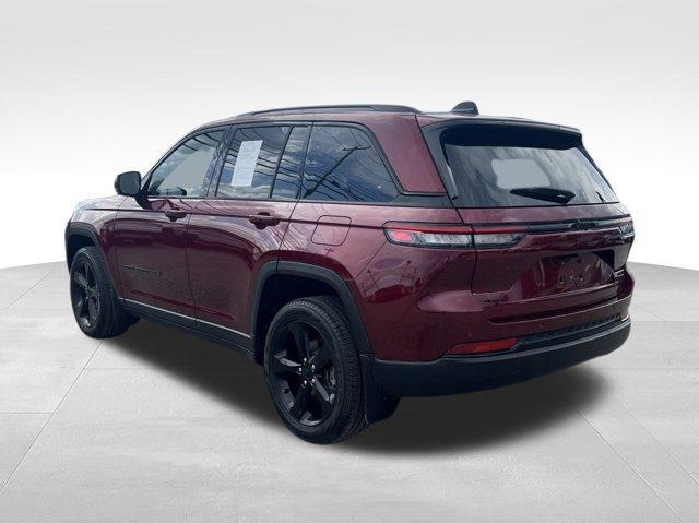 used 2023 Jeep Grand Cherokee car, priced at $34,733