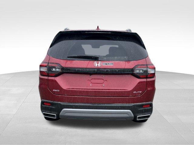 new 2025 Honda Pilot car, priced at $51,821