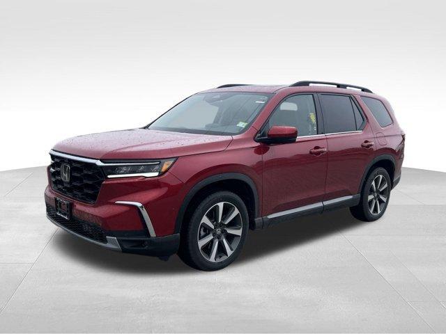 new 2025 Honda Pilot car, priced at $51,821