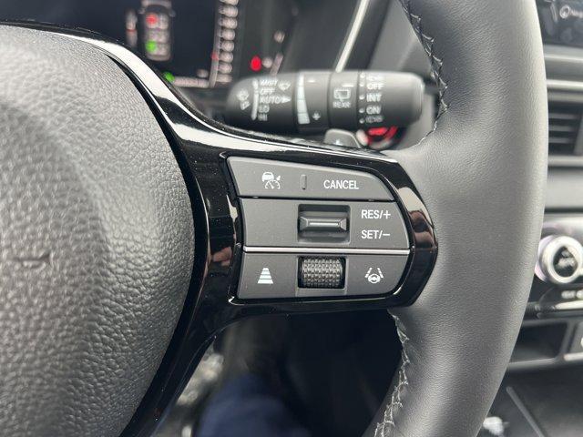 new 2025 Honda Pilot car, priced at $51,821