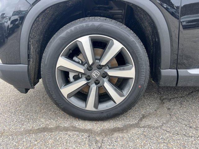 new 2025 Honda Pilot car, priced at $47,883