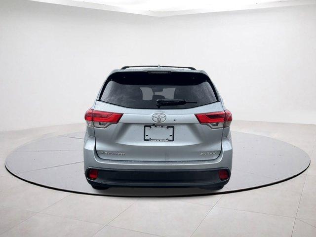 used 2017 Toyota Highlander car, priced at $17,987