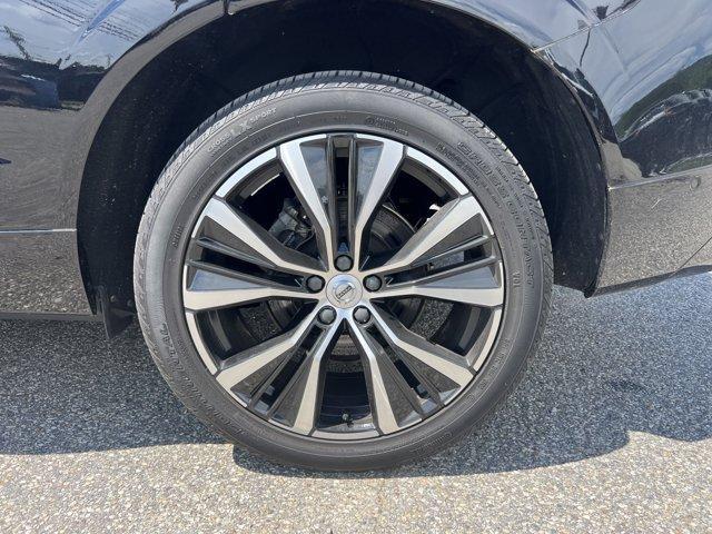 used 2023 Volvo XC60 car, priced at $41,099