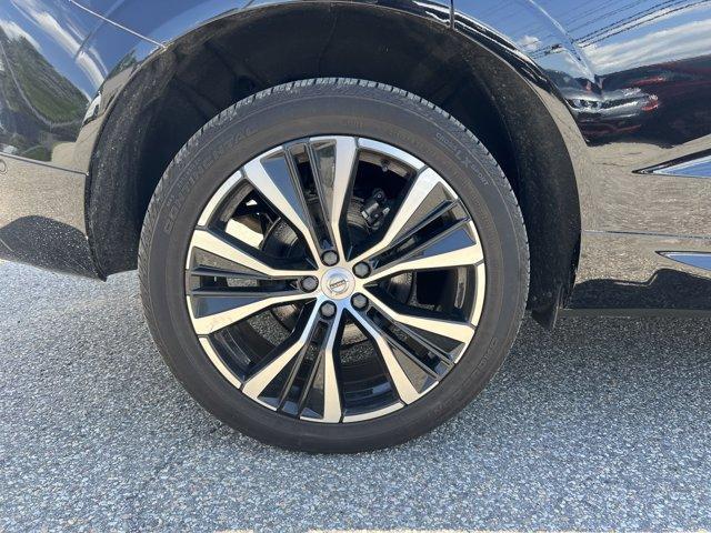 used 2023 Volvo XC60 car, priced at $41,099