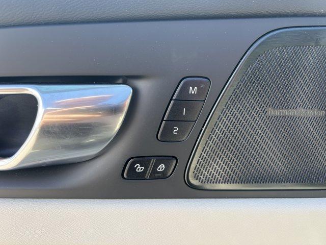 used 2023 Volvo XC60 car, priced at $41,099