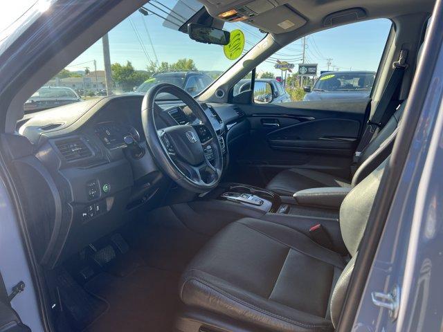 used 2022 Honda Pilot car, priced at $33,030