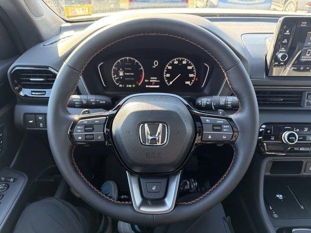 new 2025 Honda Pilot car, priced at $46,215