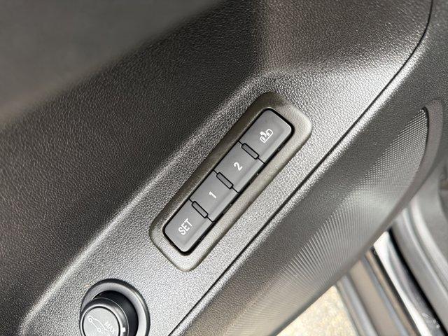 used 2023 Chevrolet Equinox car, priced at $23,642