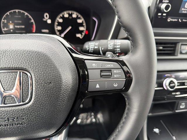 new 2025 Honda Pilot car, priced at $46,395