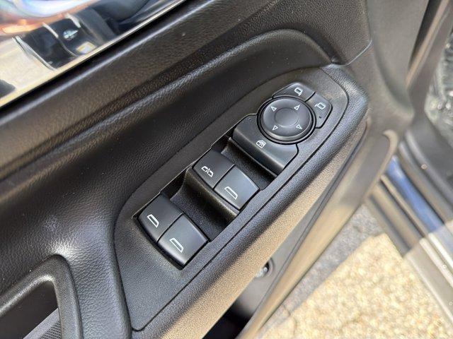 used 2023 Chevrolet Equinox car, priced at $20,200