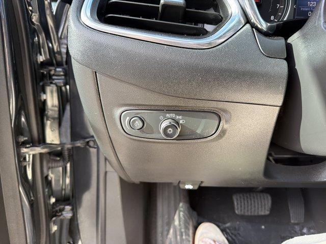 used 2023 Chevrolet Equinox car, priced at $20,200