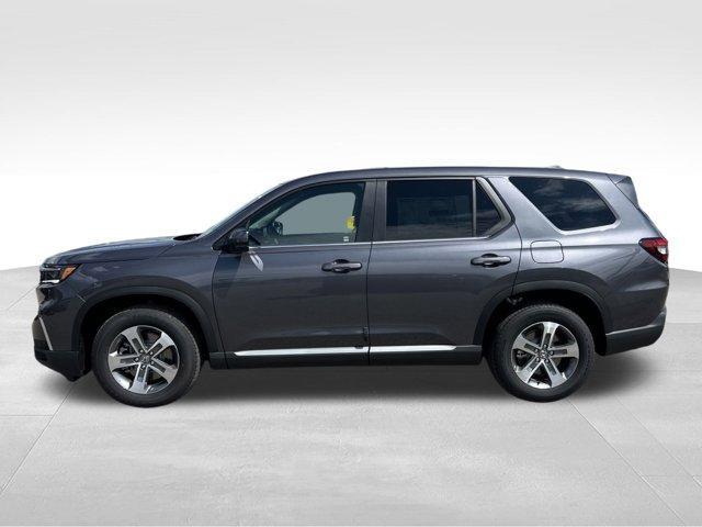 new 2025 Honda Pilot car, priced at $44,598