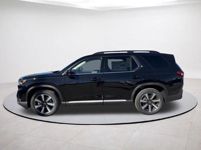 new 2025 Honda Pilot car, priced at $47,092