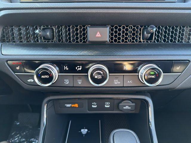 new 2026 Honda CR-V Hybrid car, priced at $38,713