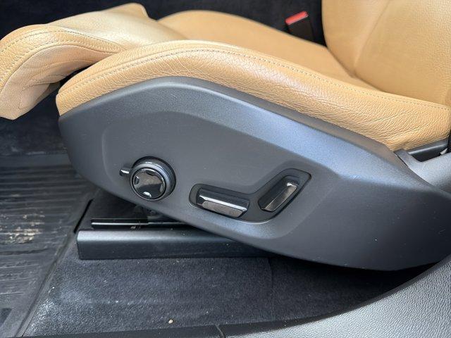 used 2019 Volvo XC60 car, priced at $23,098