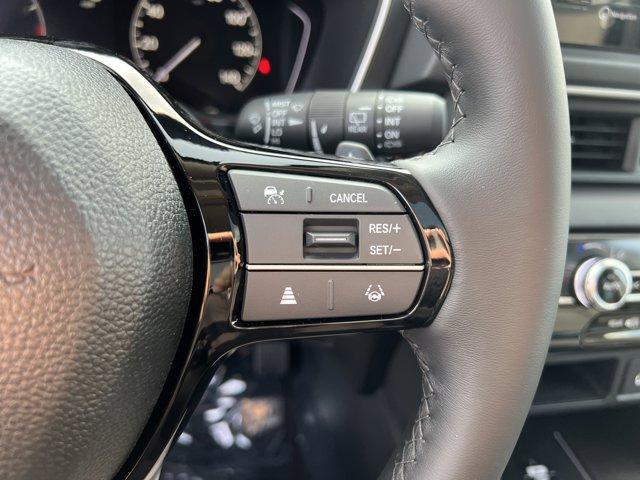 new 2025 Honda Pilot car, priced at $49,981