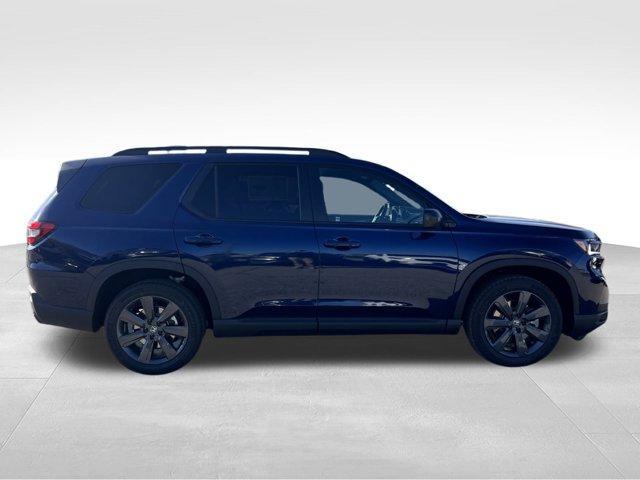 new 2025 Honda Pilot car, priced at $42,204