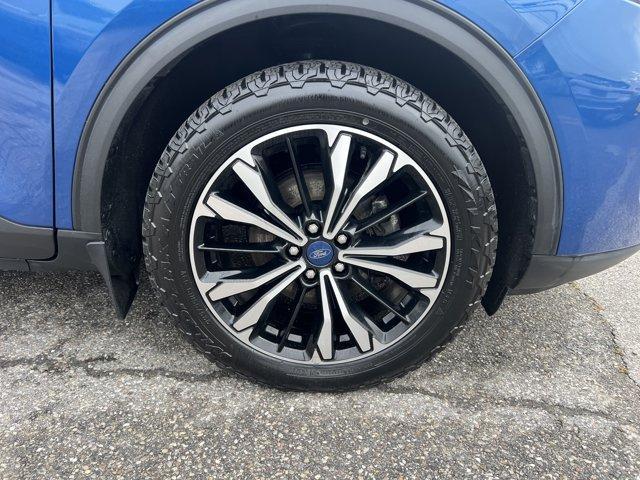 used 2022 Ford Escape car, priced at $22,474
