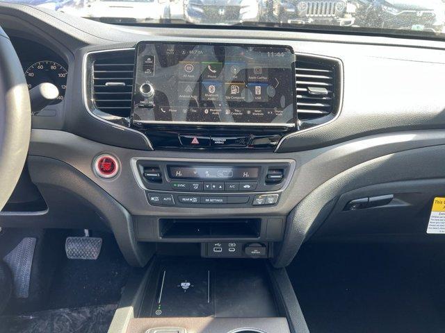 new 2025 Honda Ridgeline car, priced at $38,624