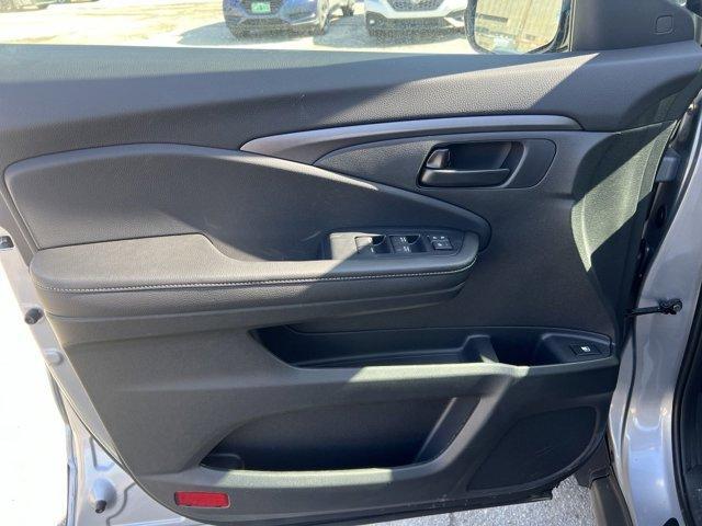 new 2025 Honda Ridgeline car, priced at $38,624