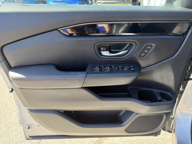 used 2025 Honda Pilot car, priced at $41,234