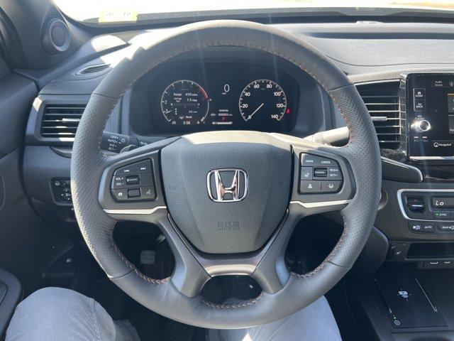 new 2025 Honda Ridgeline car, priced at $43,581