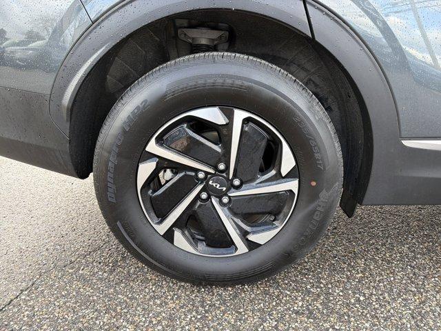 used 2025 Kia Sportage Hybrid car, priced at $27,081