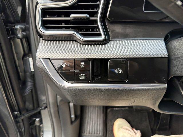 used 2025 Kia Sportage Hybrid car, priced at $27,081