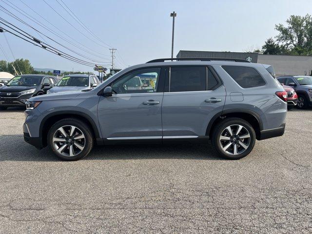 new 2025 Honda Pilot car, priced at $52,617