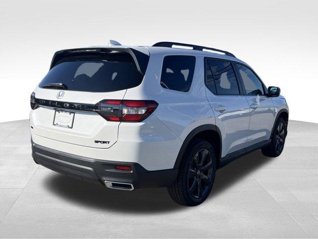 new 2025 Honda Pilot car, priced at $41,745