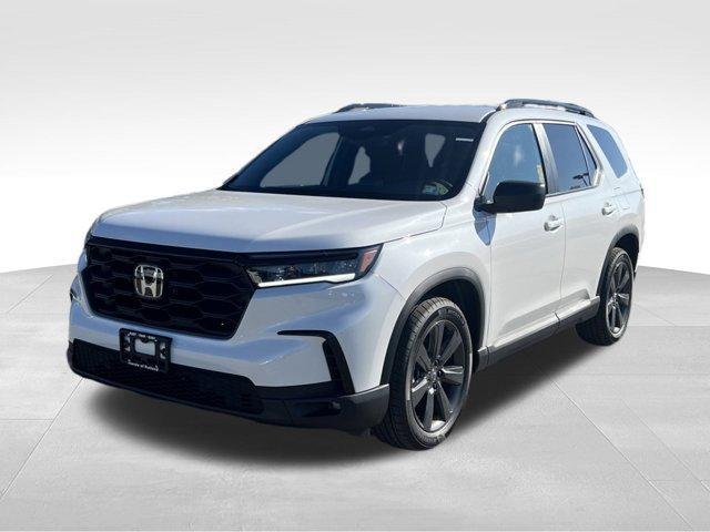 new 2025 Honda Pilot car, priced at $41,943