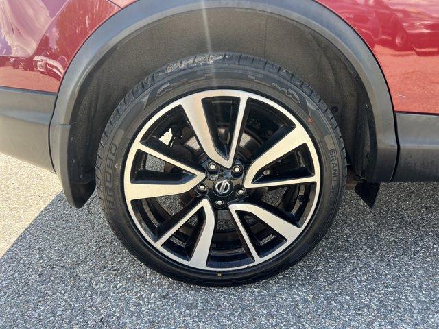 used 2019 Nissan Rogue Sport car, priced at $11,731