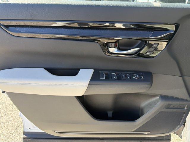 used 2025 Honda CR-V car