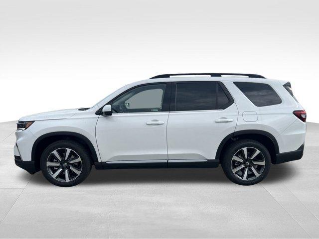 new 2025 Honda Pilot car, priced at $49,287