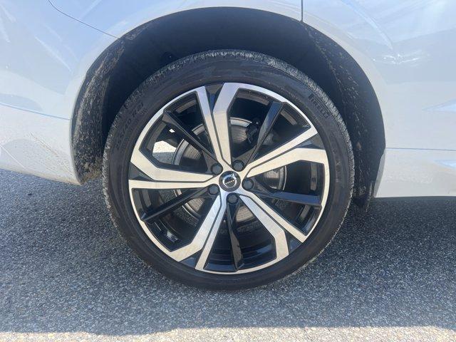 used 2022 Volvo XC60 car, priced at $38,921
